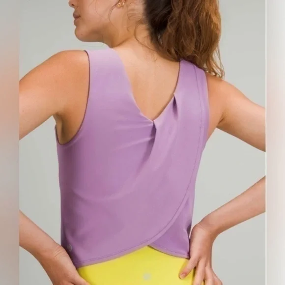 NWT Lululemon Nulu Twist-Back Yoga Tank Top *Light Support Wisteria Purple - Picture 13 of 13